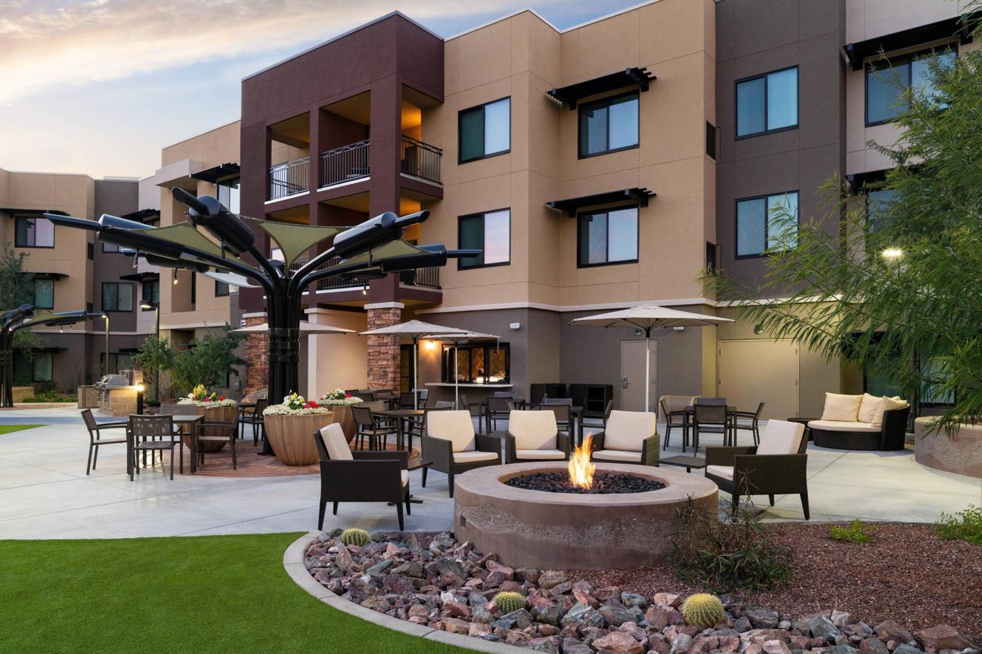 Residence Inn By Marriott Scottsdale Salt River Exteriör bild